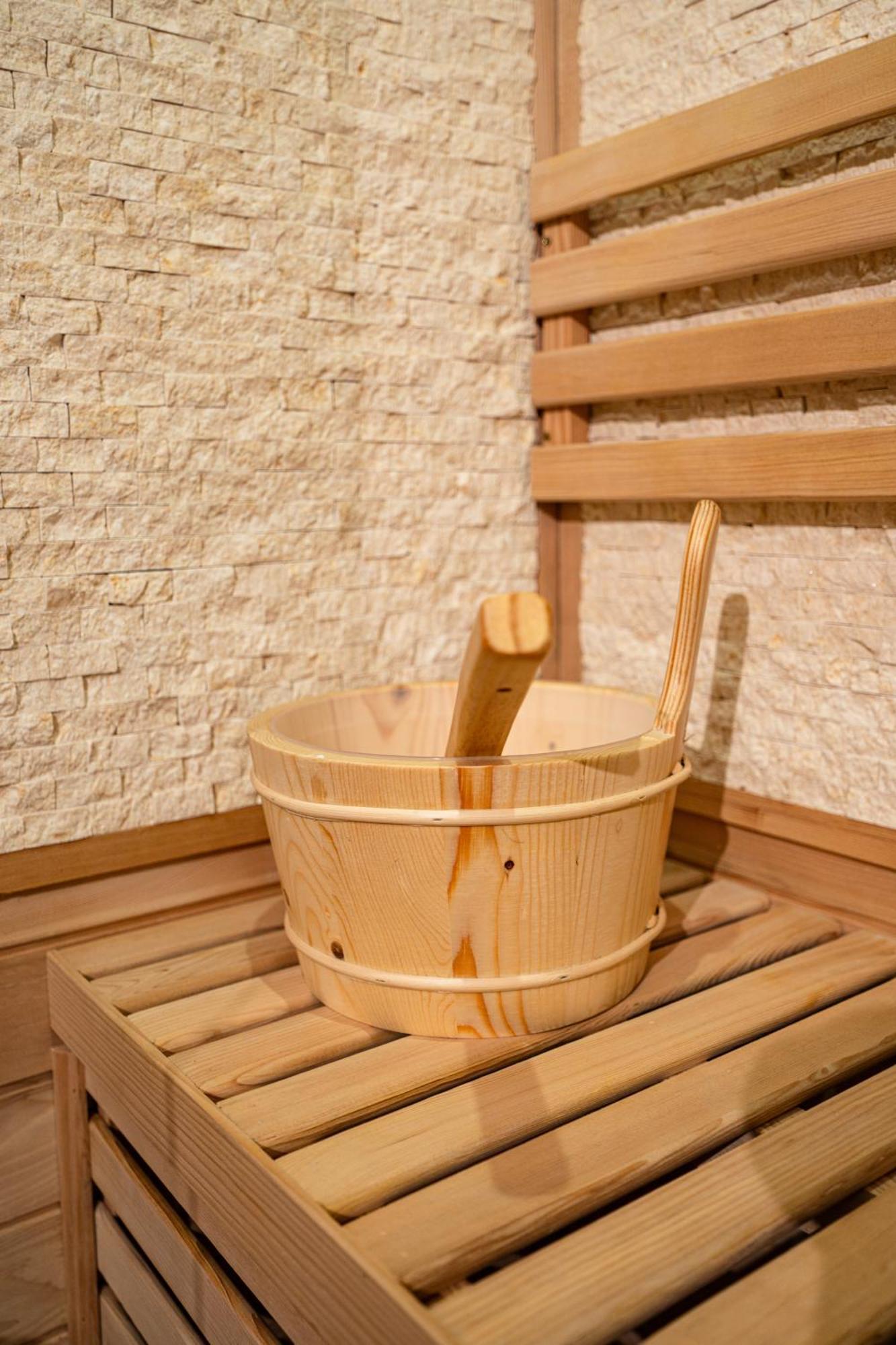 Moderne T2 Centre Sauna Wifi Home Office Netflix Страсбург Екстериор снимка