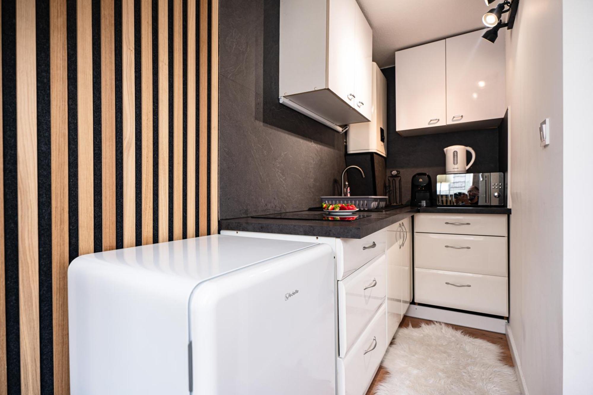 Moderne T2 Centre Sauna Wifi Home Office Netflix Страсбург Екстериор снимка